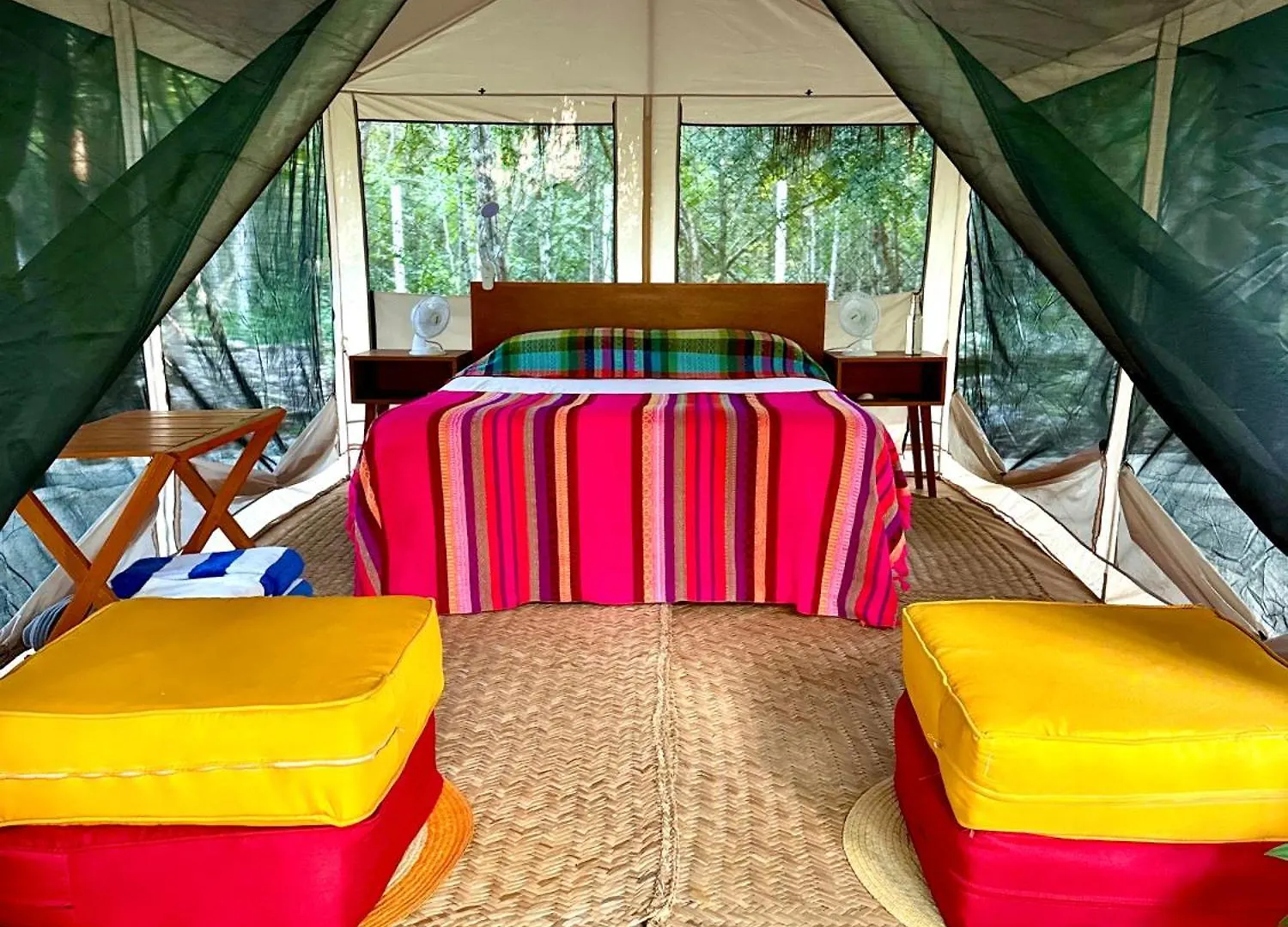 Hotel Glamping Bunga Lotus Tulum Campeggio