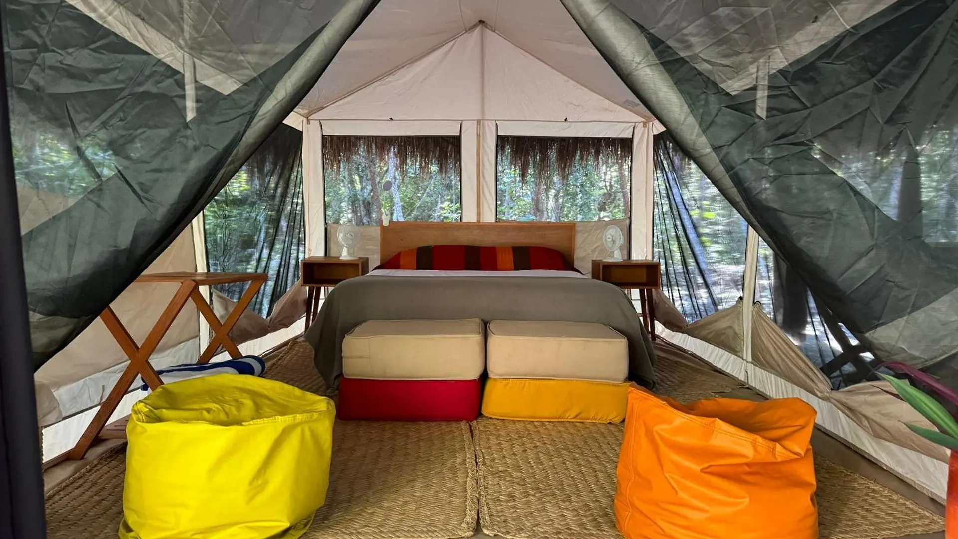 Campeggio Hotel Glamping Bunga Lotus Tulum Messico